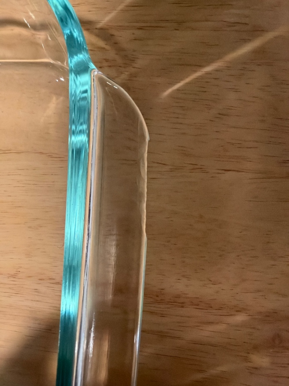 Pyrex 8inx8in baking dish - Picture 2 of 4
